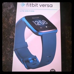 Brand New Fitbit Vise Versa!!!